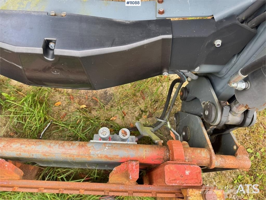 New Holland 7635 Traktorer