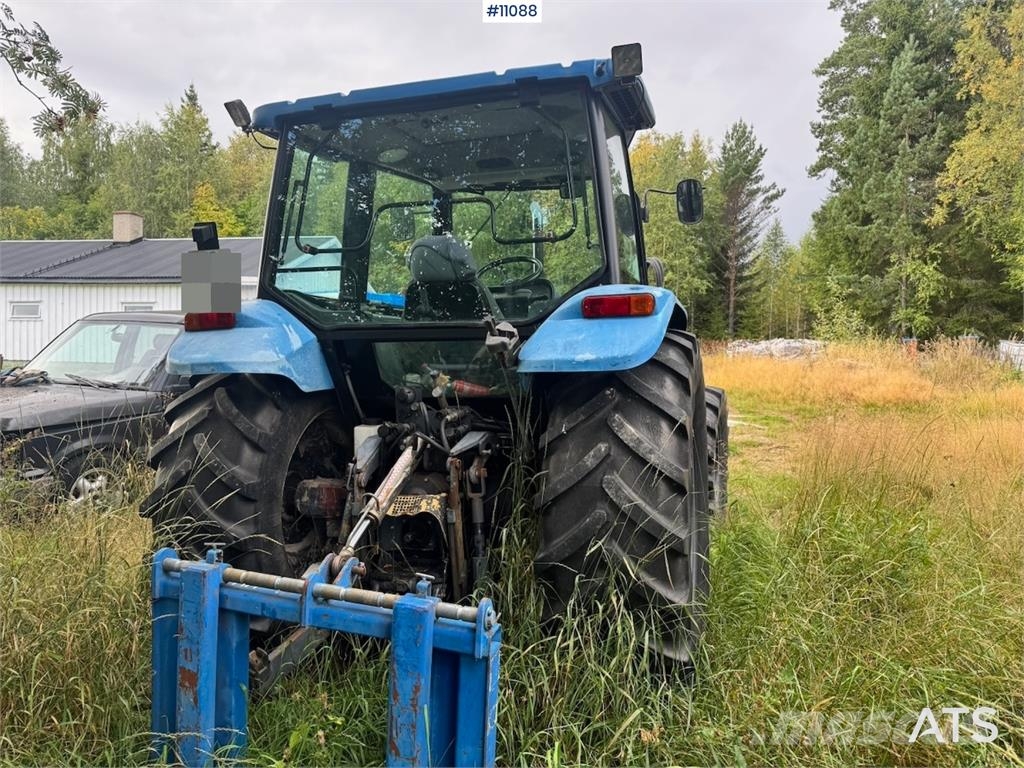 New Holland 7635 Traktorer