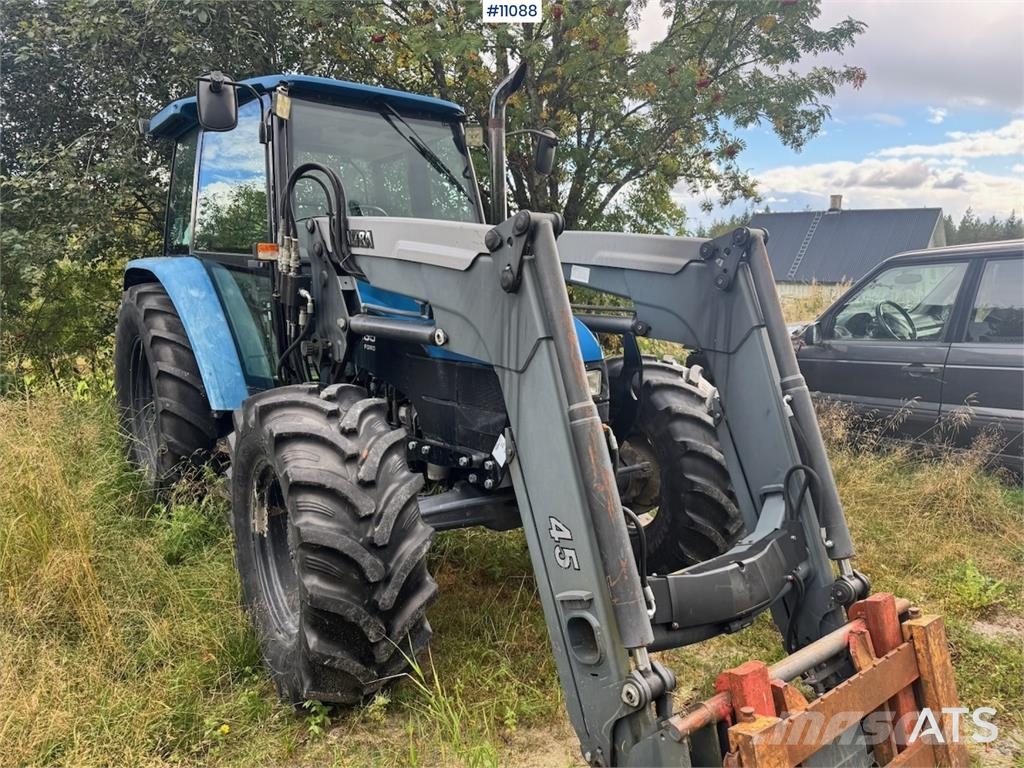 New Holland 7635 Traktorer