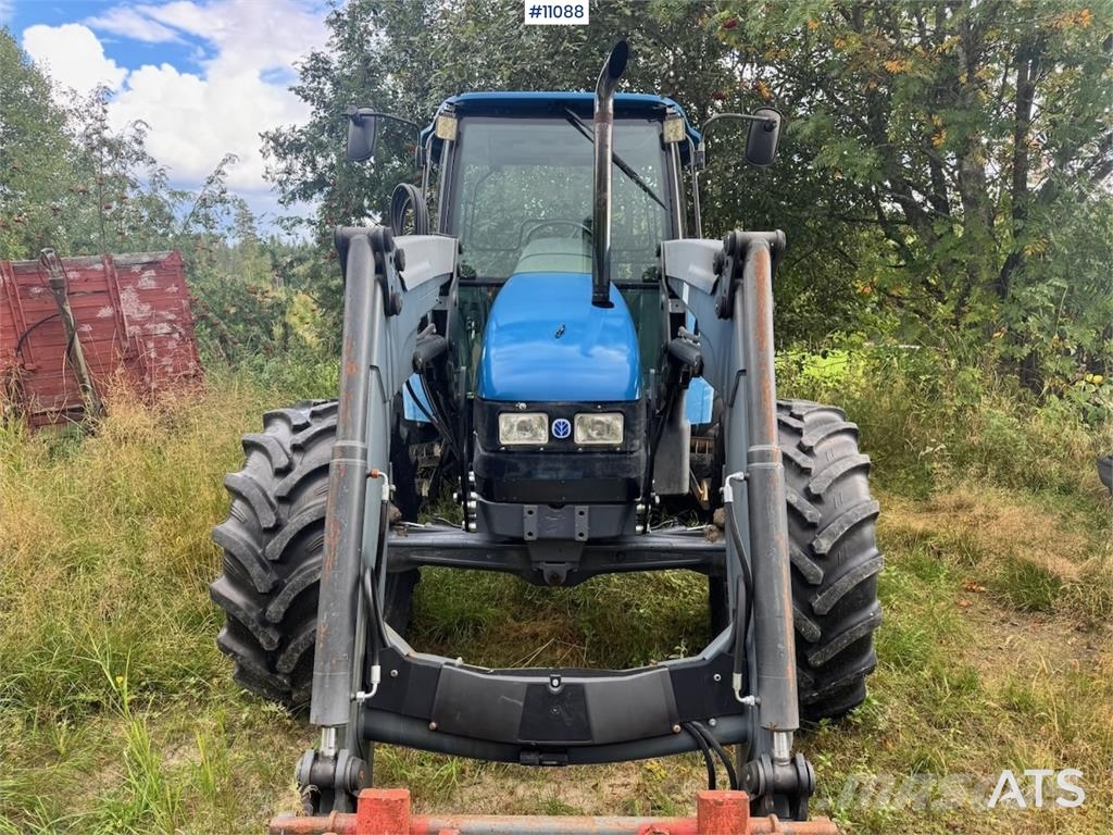 New Holland 7635 Traktorer
