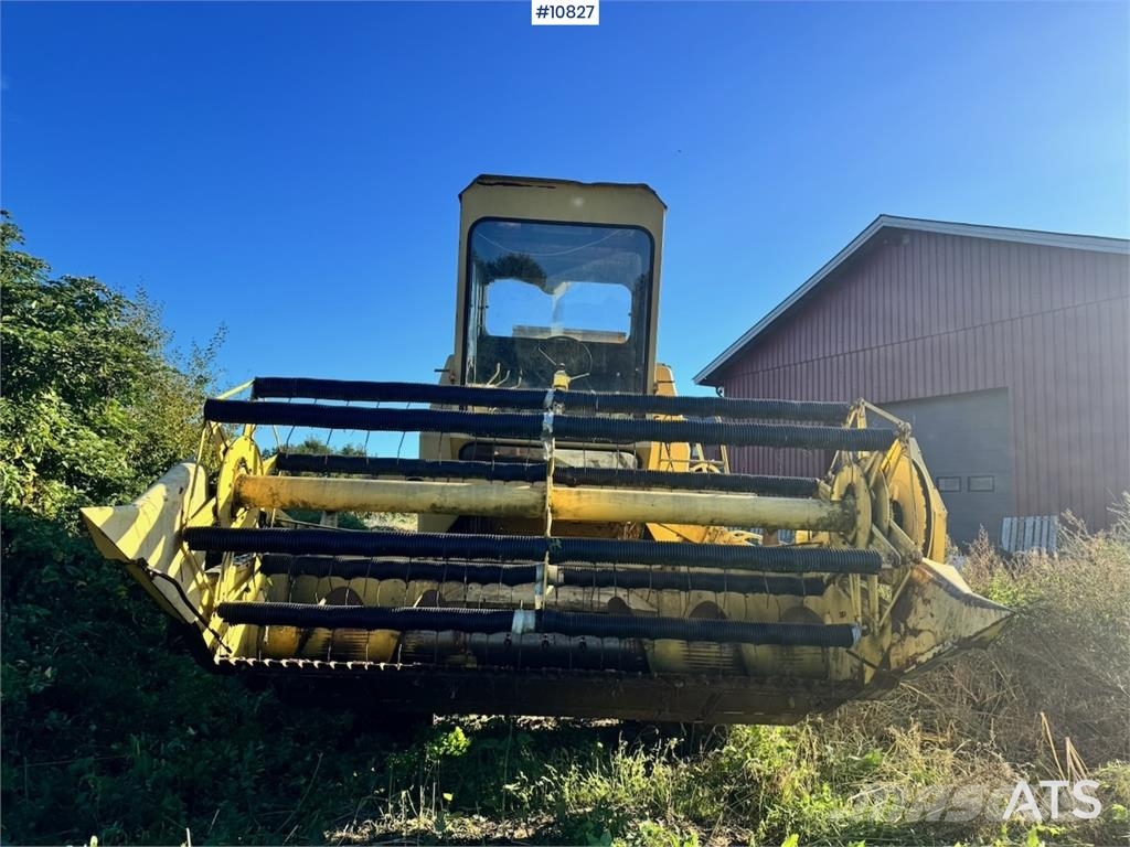 New Holland Clayson 1520 Combine harvesters
