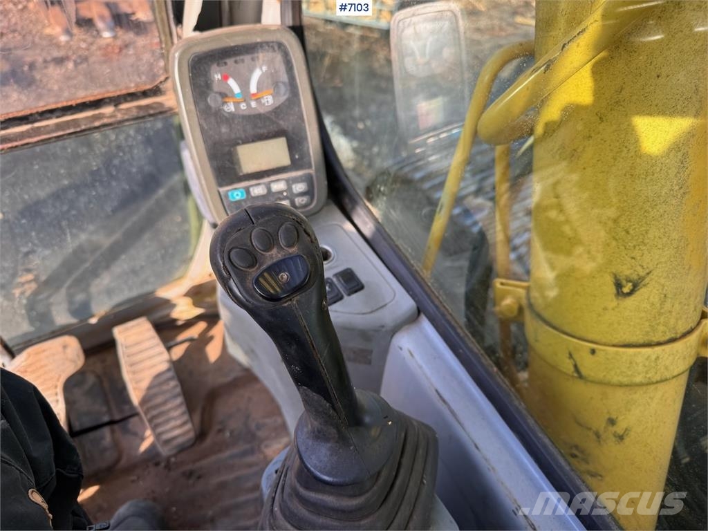 New Holland E235SR-1ES Telakaivukoneet