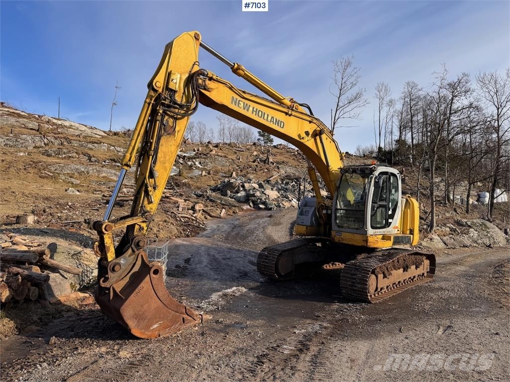New Holland E235SR-1ES Telakaivukoneet