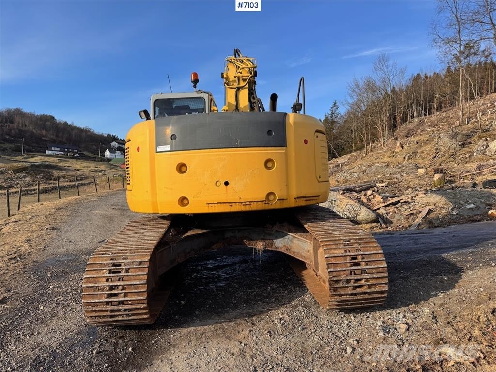 New Holland E235SR-1ES Telakaivukoneet