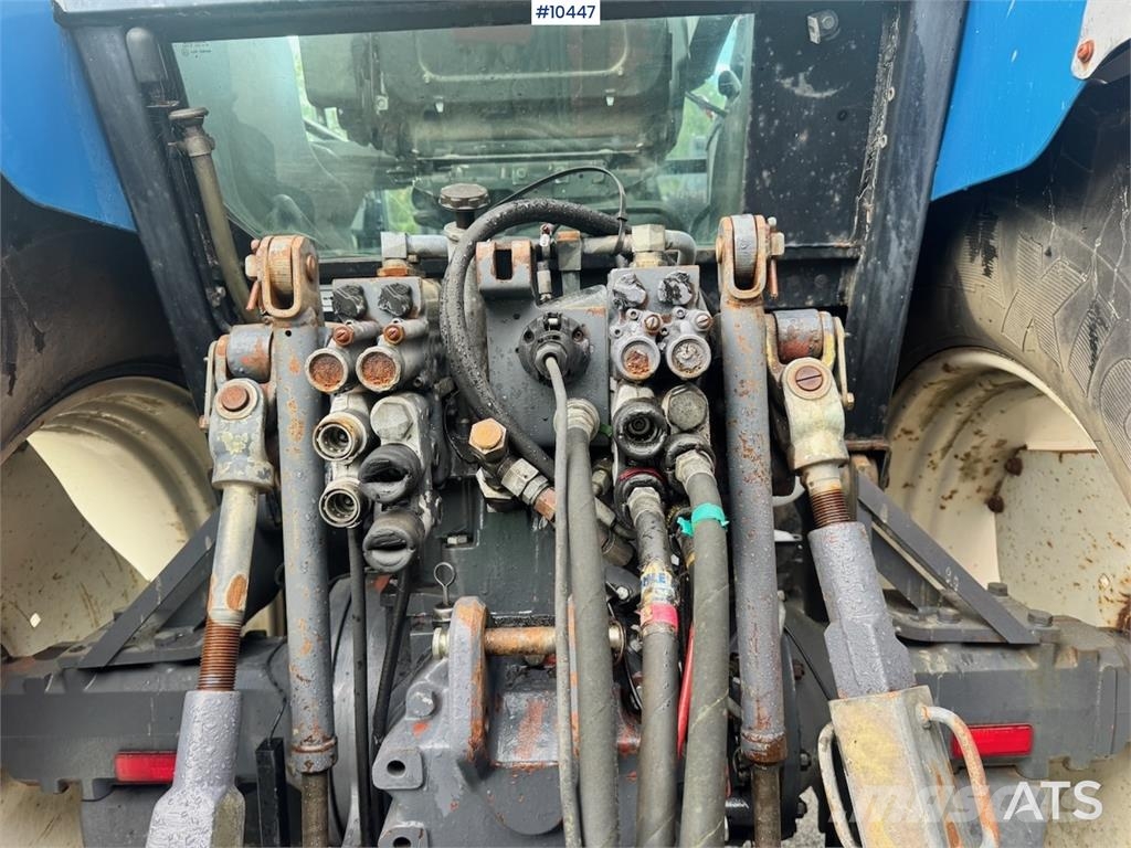 New Holland Ford 8160 トラクター