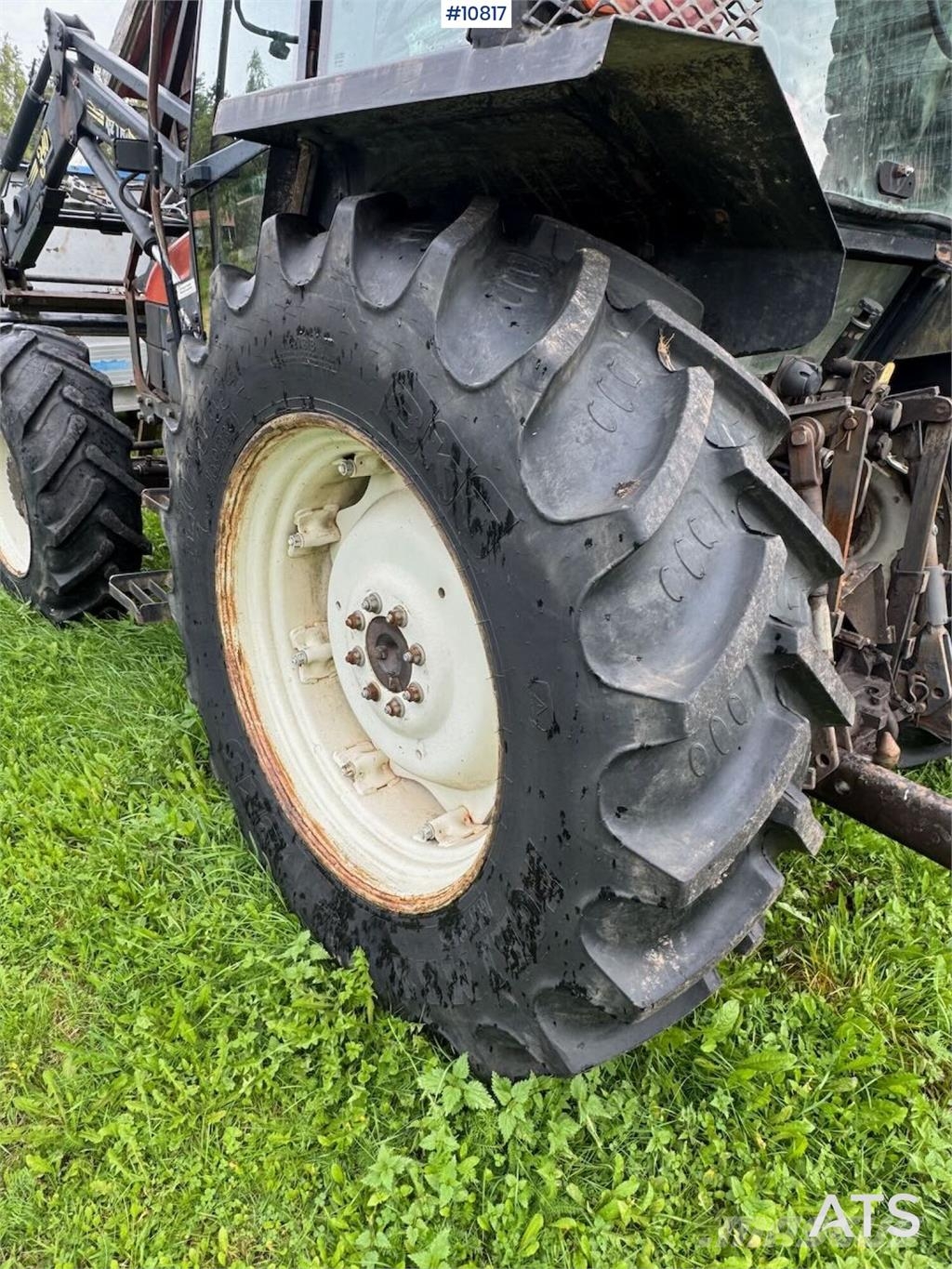 New Holland L85 Traktorer
