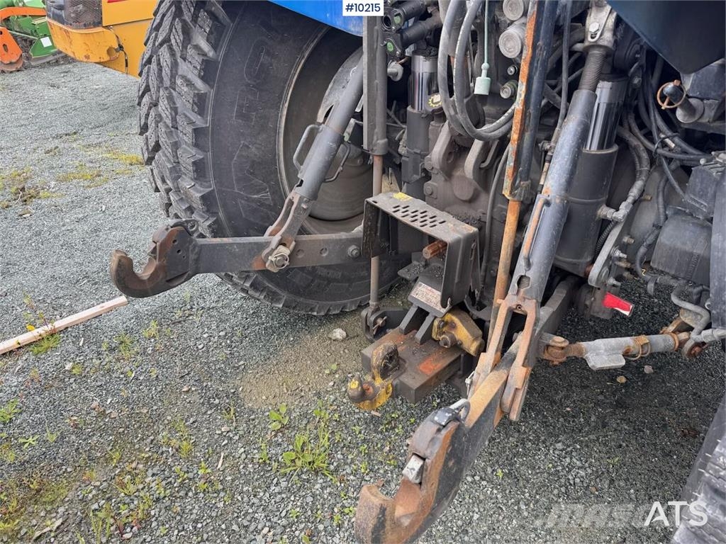 New Holland T6.180 トラクター