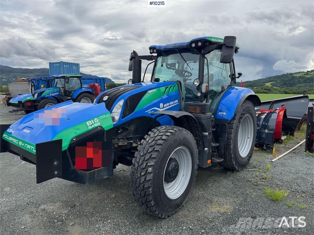 New Holland T6.180 トラクター