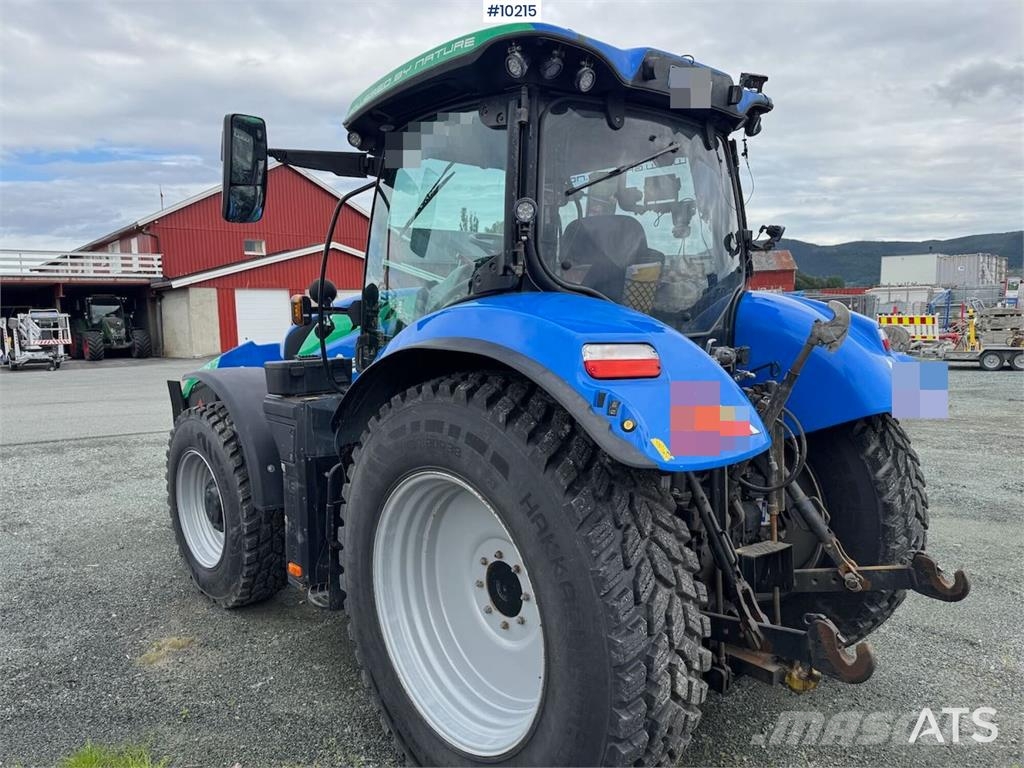 New Holland T6.180 トラクター
