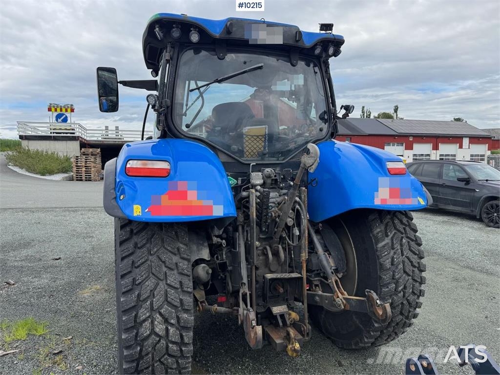 New Holland T6.180 トラクター