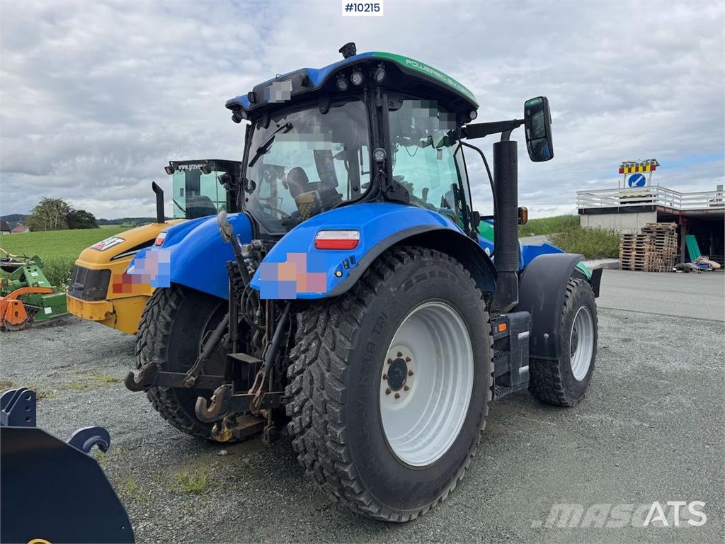 New Holland T6.180 トラクター