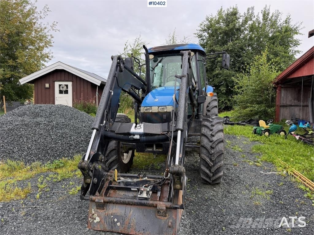 New Holland TD5040 4x4 トラクター