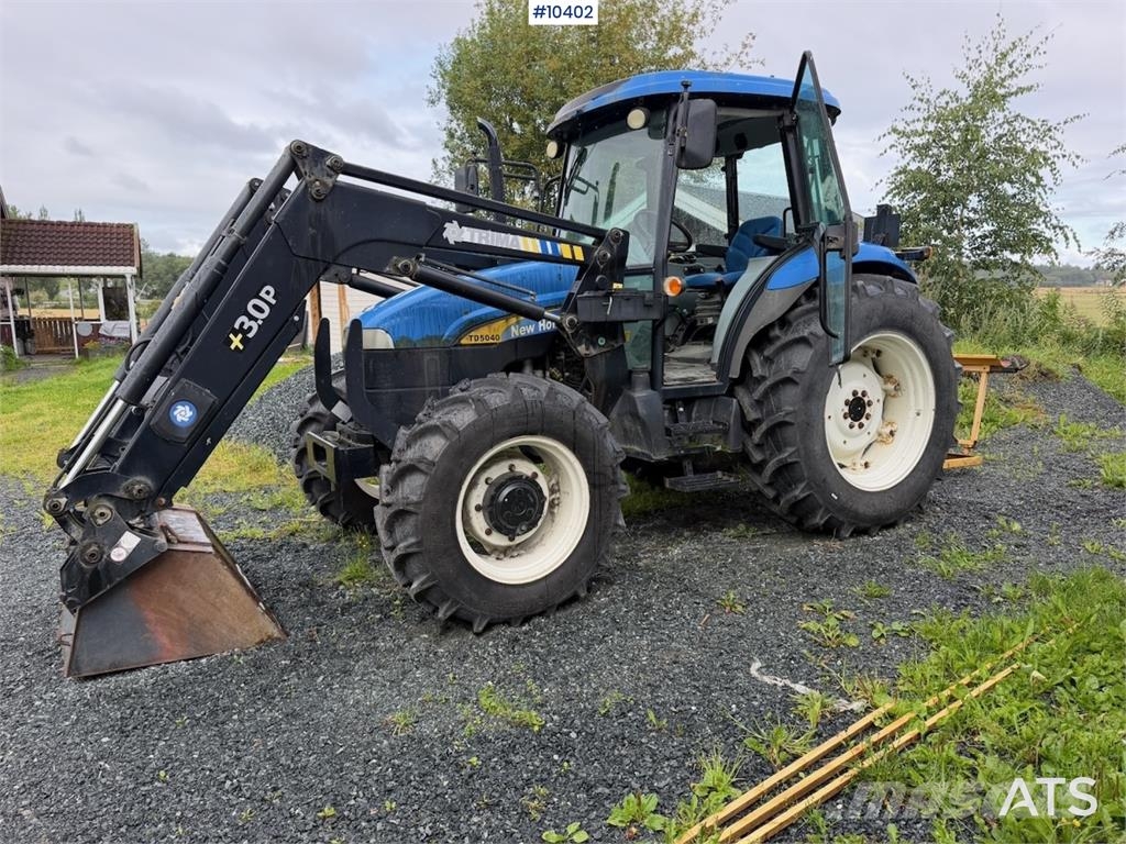New Holland TD5040 4x4 トラクター