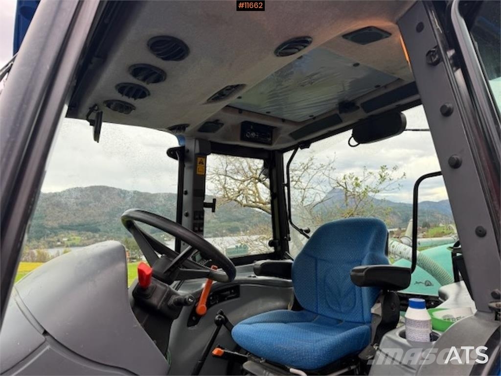 New Holland TL100A Traktorer
