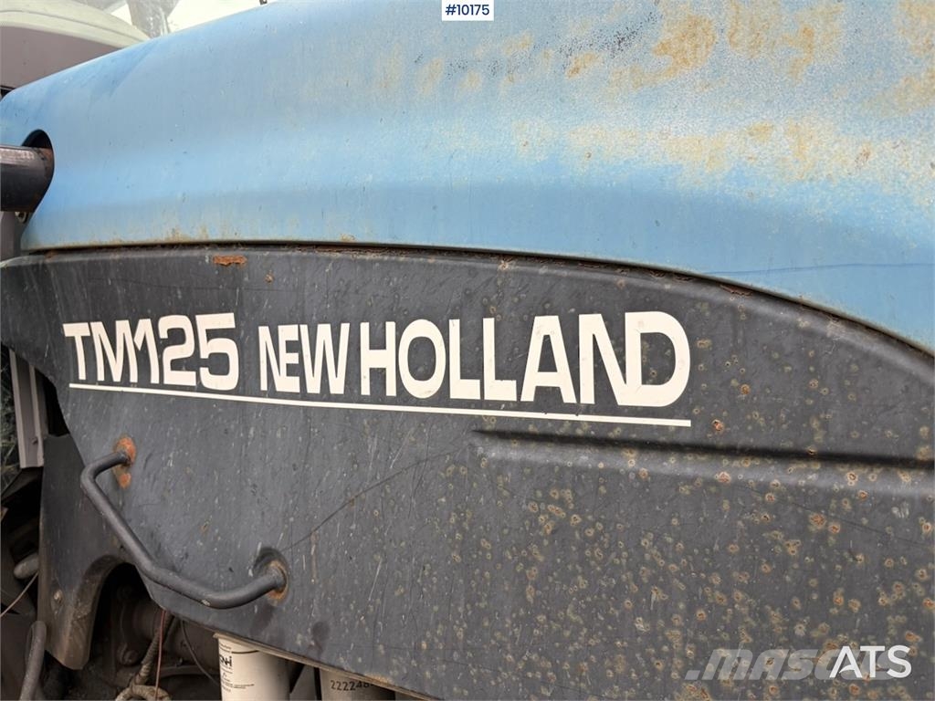 New Holland TM 125 الجرارات