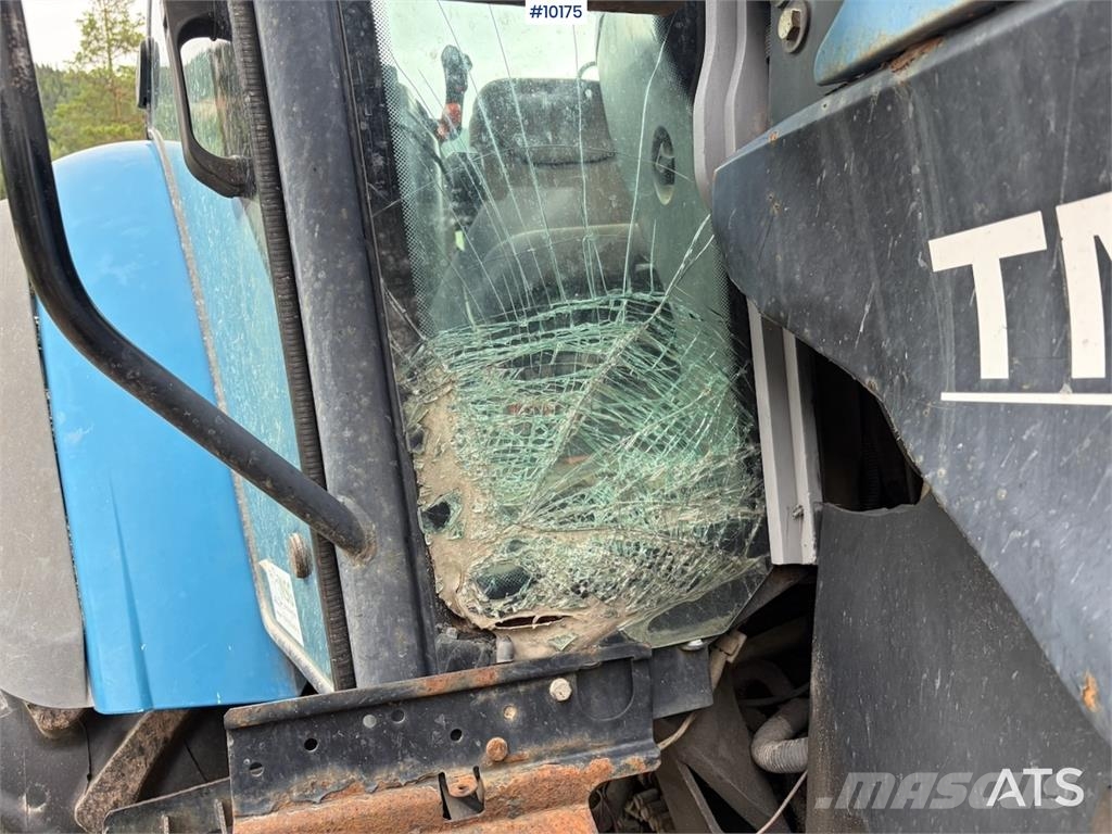 New Holland TM 125 الجرارات