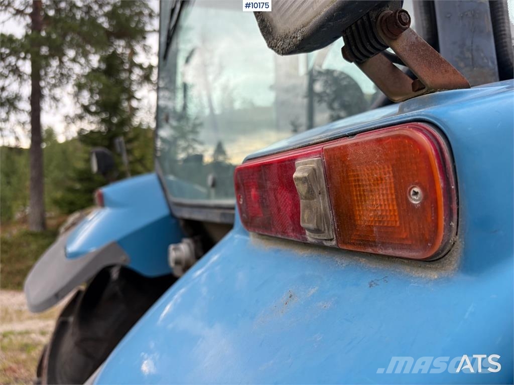 New Holland TM 125 الجرارات