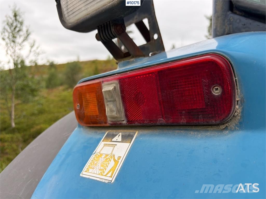 New Holland TM 125 الجرارات