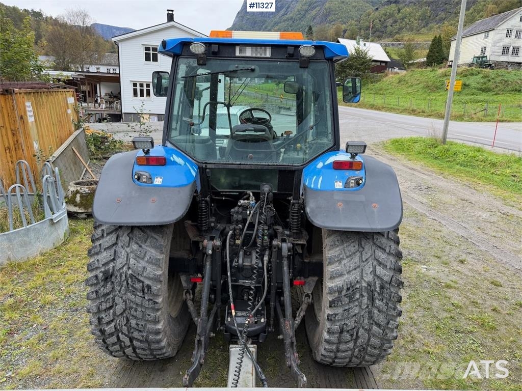 New Holland TM 175 Traktorji