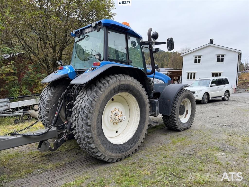 New Holland TM 175 Traktorji