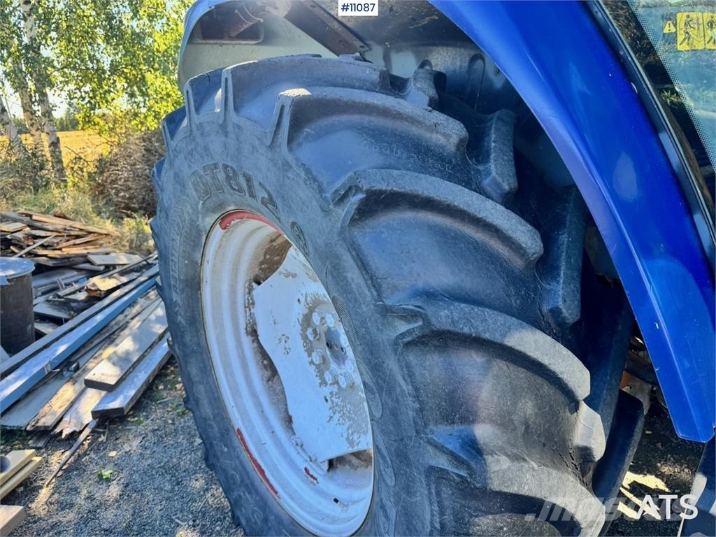 New Holland TS110 Traktorer