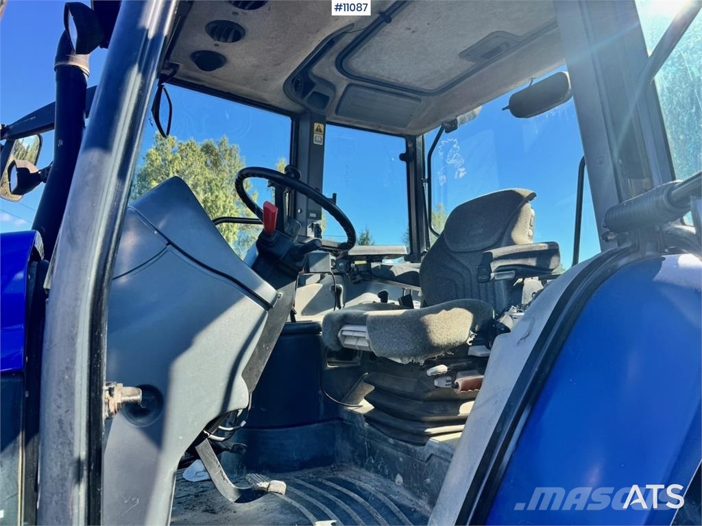 New Holland TS110 Traktorer