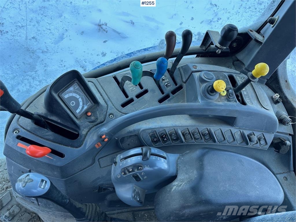 New Holland TS110A Traktorer