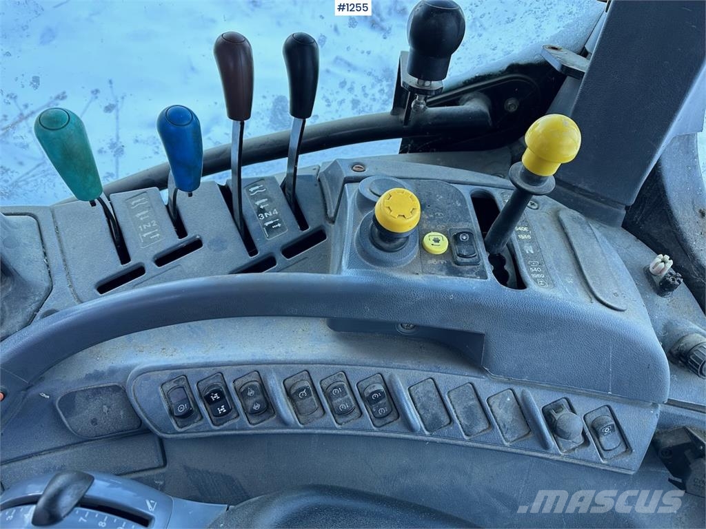 New Holland TS110A Traktorer