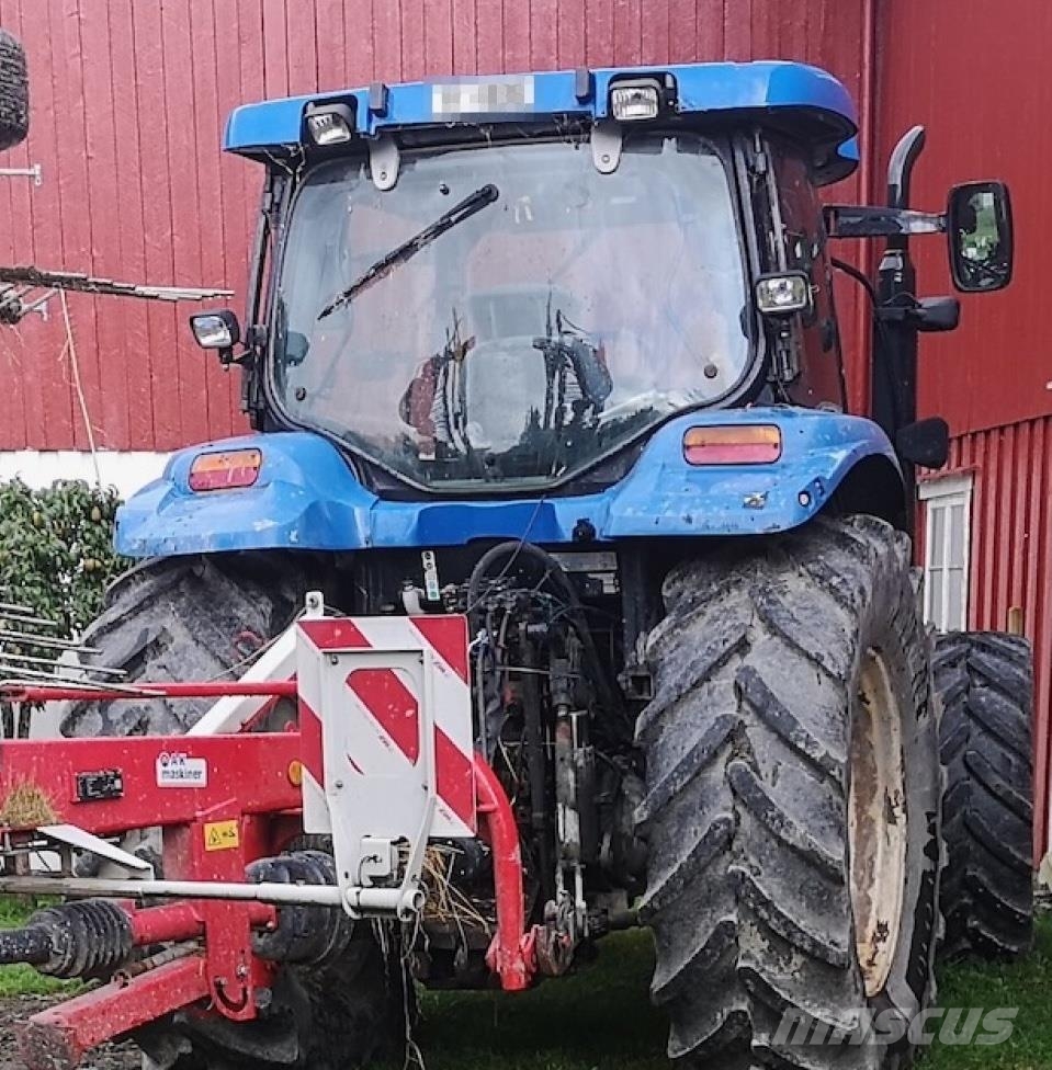 New Holland TS110A Traktorer