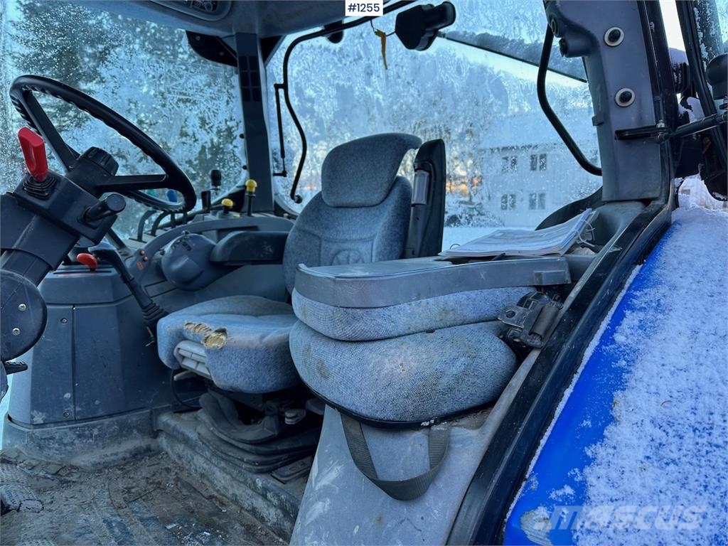 New Holland TS110A Traktorer