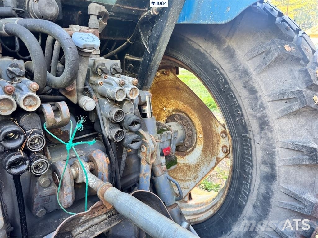 New Holland TS115 Traktorer