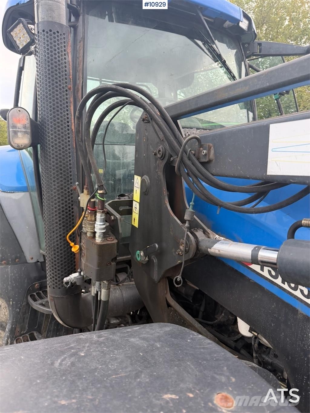 New Holland TS135A Traktorer