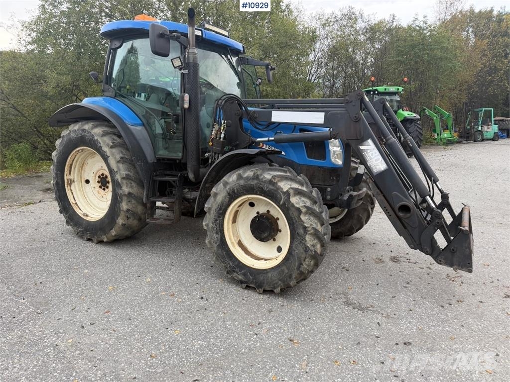 New Holland TS135A Traktorer