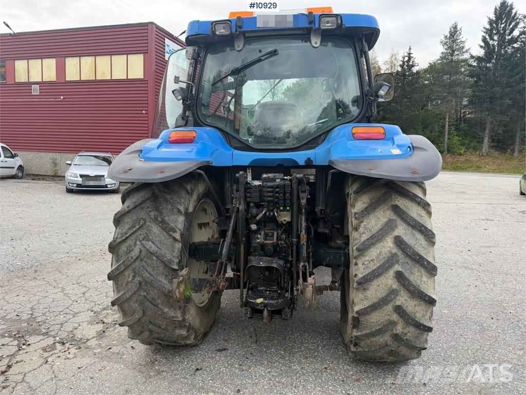 New Holland TS135A Traktorer