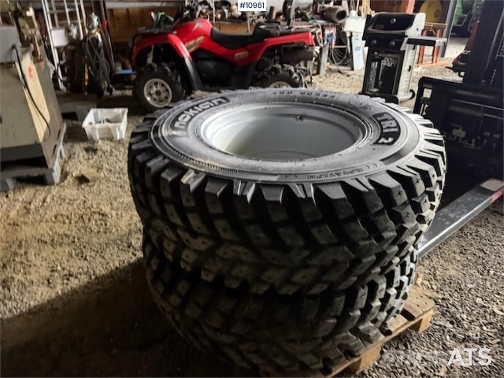 Nokian Piggdekk for traktor 400/80R24 og 480/80R34 Muud osad