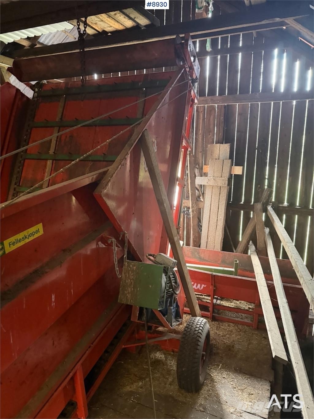 Orkel Matebord og transportbånd Inne akcesoria do ciągników