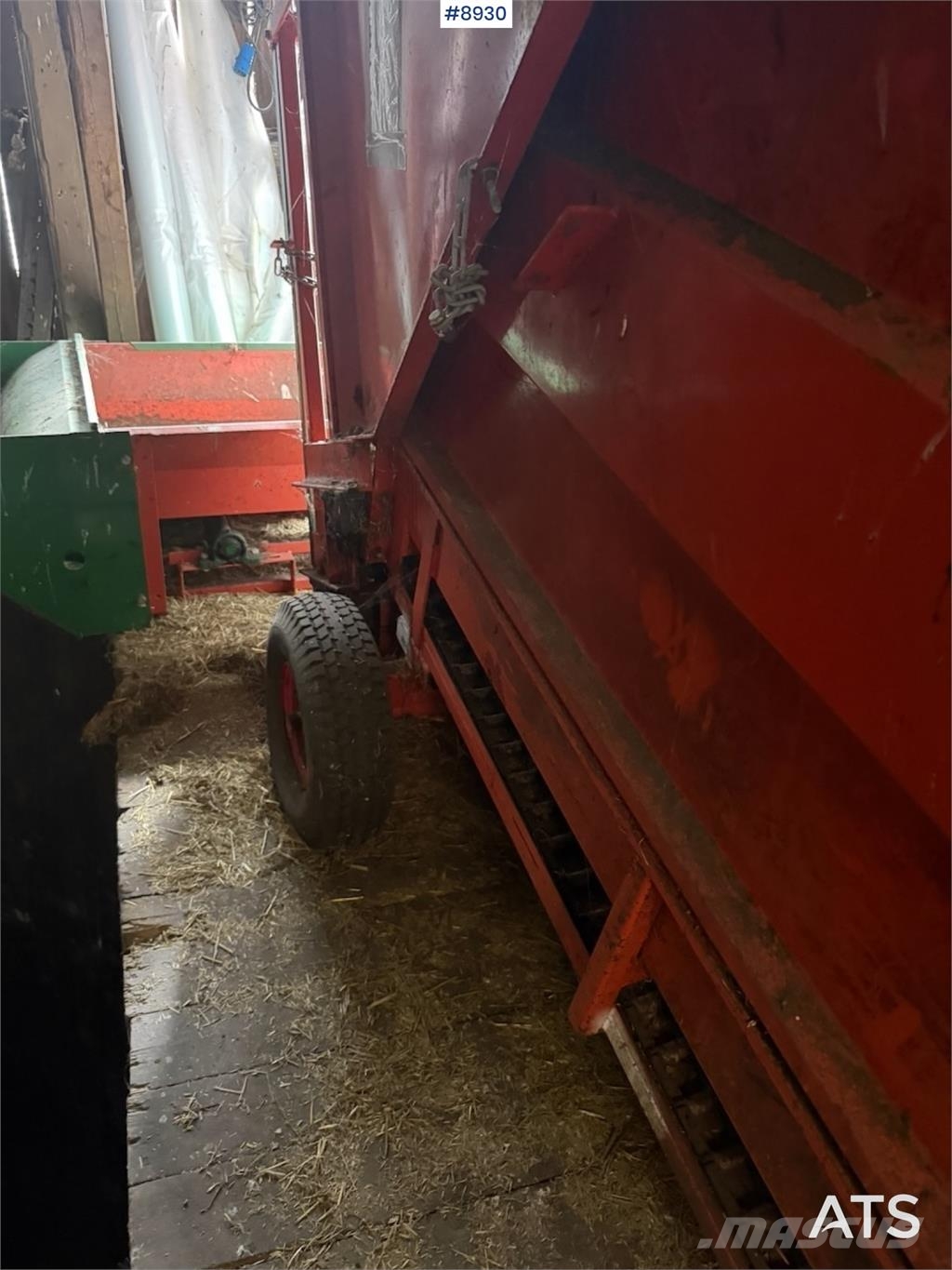 Orkel Matebord og transportbånd Inne akcesoria do ciągników
