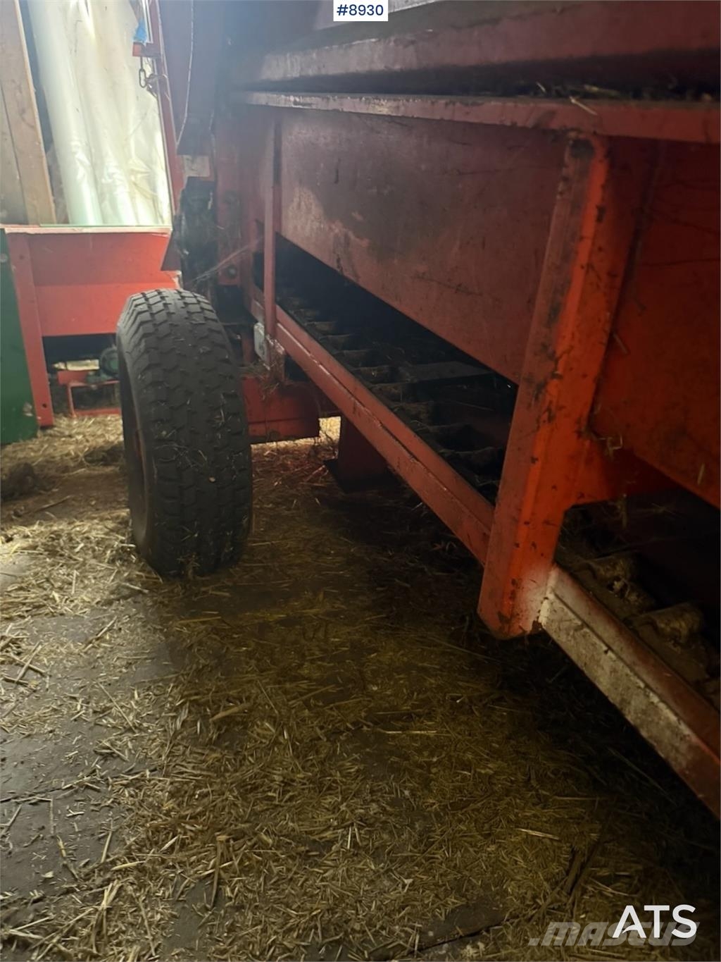 Orkel Matebord og transportbånd Inne akcesoria do ciągników