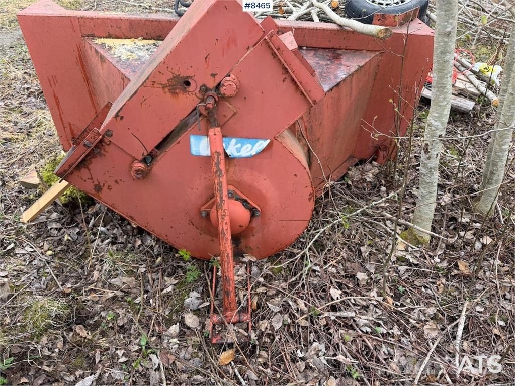 Orkel Snøfres Lemiesze i pługi śnieżne