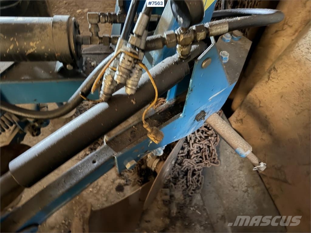 Øverum 3 skjærs plog Altre macchine e accessori per l'aratura
