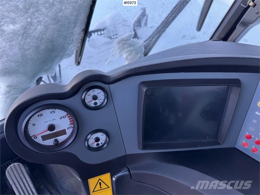Pisten Bully 600 Schneeschilde und -pflüge