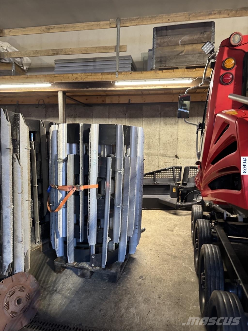 Pisten Bully 600 Schneeschilde und -pflüge