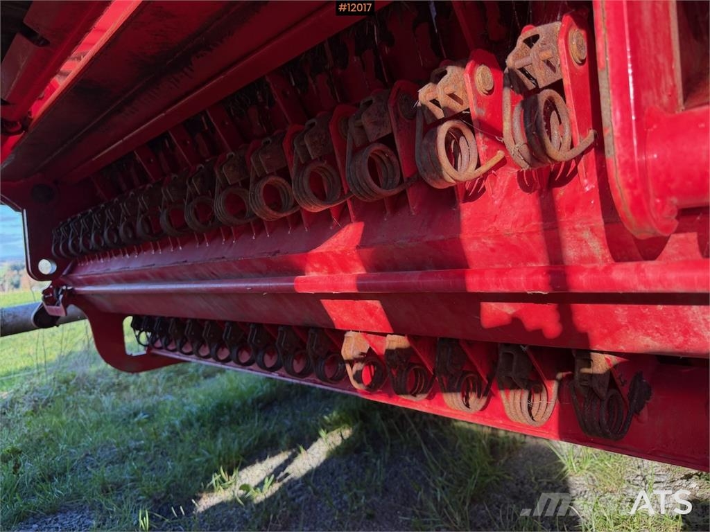 Pöttinger Euroboss 290 H Supermatic Diger hasat ve söküm makinaları