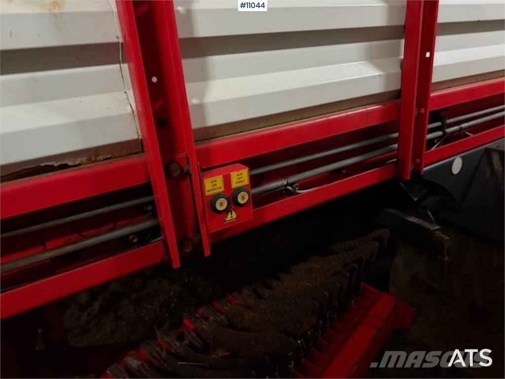 Pöttinger Faro 4000 Rotomatic Other harvesting equipment