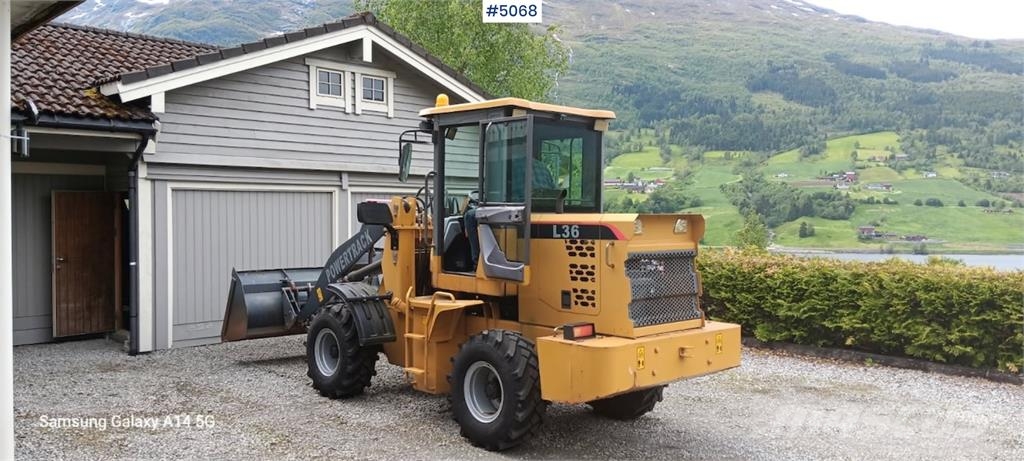 Powertrack L36 Cargadoras sobre ruedas