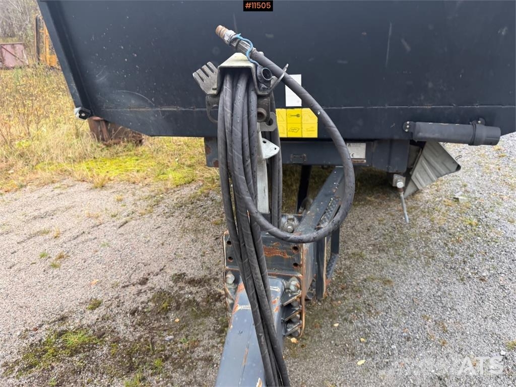 Pronar T679/2 Dump trailers