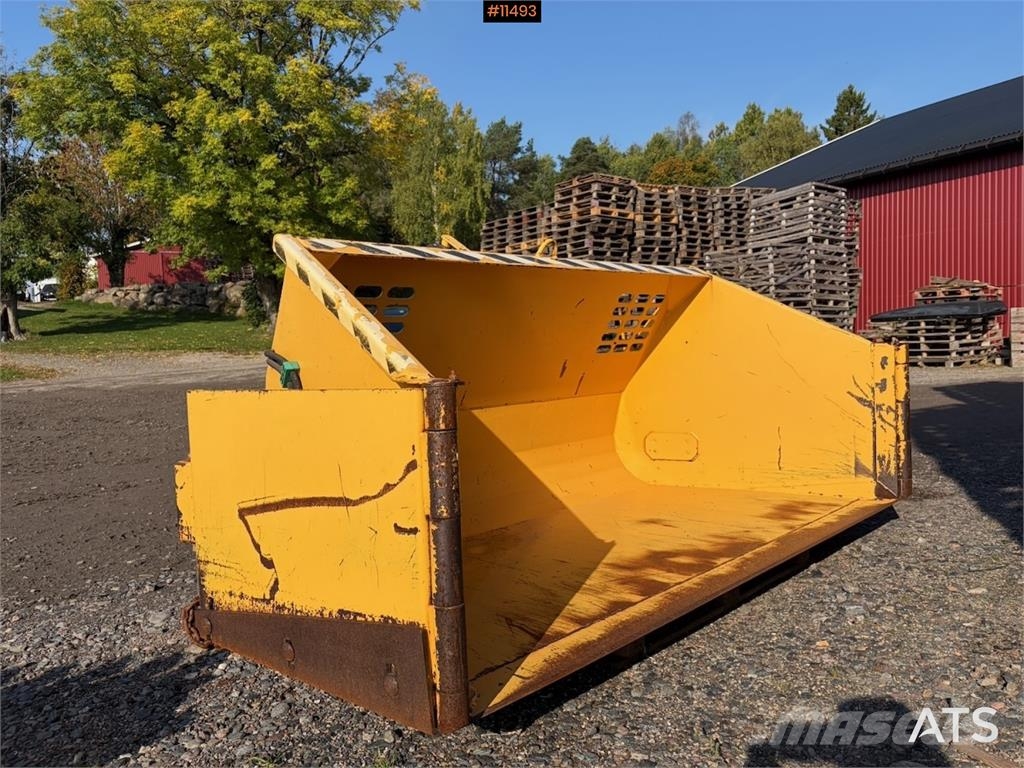 Rote Snøskuffe حراثات ونصول الجليد