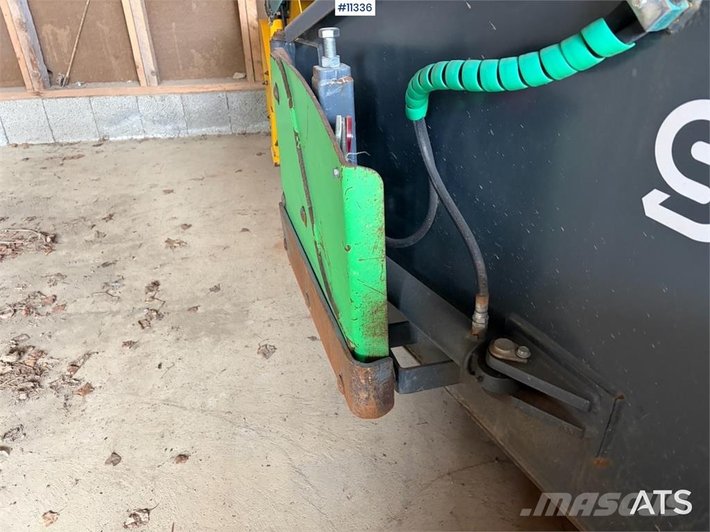 Sami Flipper Bucket 2300 SMS Övriga