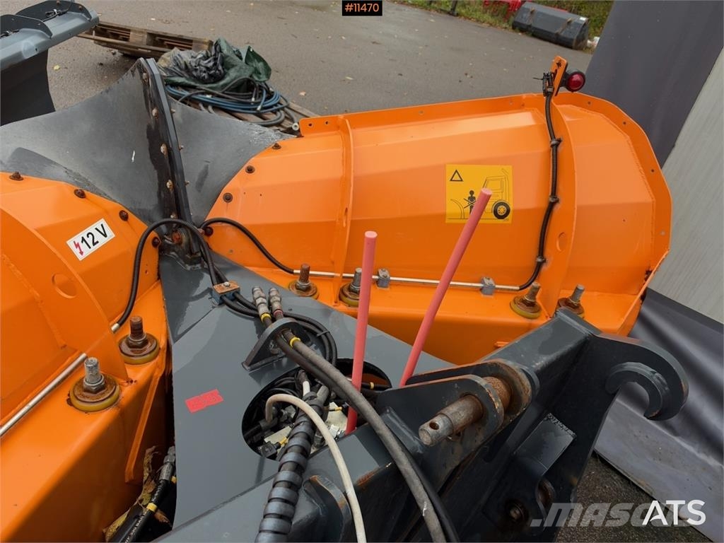 Schmidt V90 حراثات ونصول الجليد