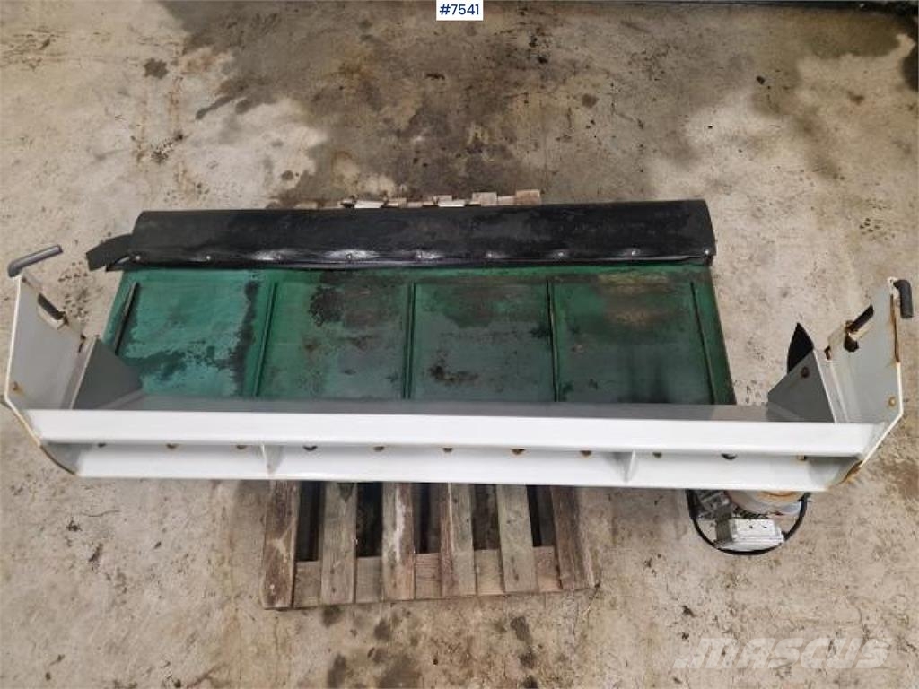  Serigstad Exact Feeder 2 Cita ražas novākšanas tehnika